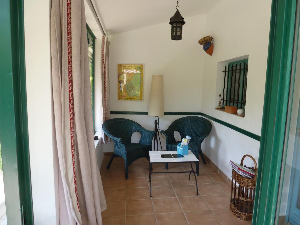 Domaine Du Planas Ailhon Ardeche Bed & Breakfast エクステリア 写真